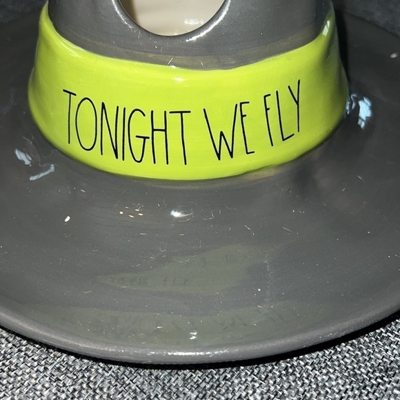 Rae Dunn Halloween witch hat birdhouse, tonight we fly - Picture 2 of 4